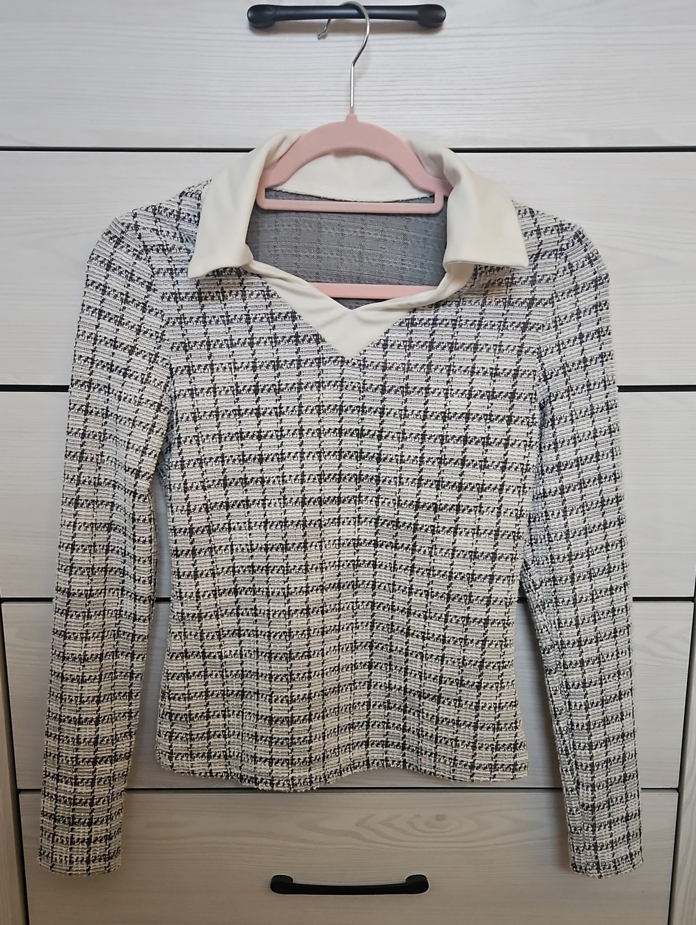 SHEIN Gray and Black Knit Top with Branded Tag